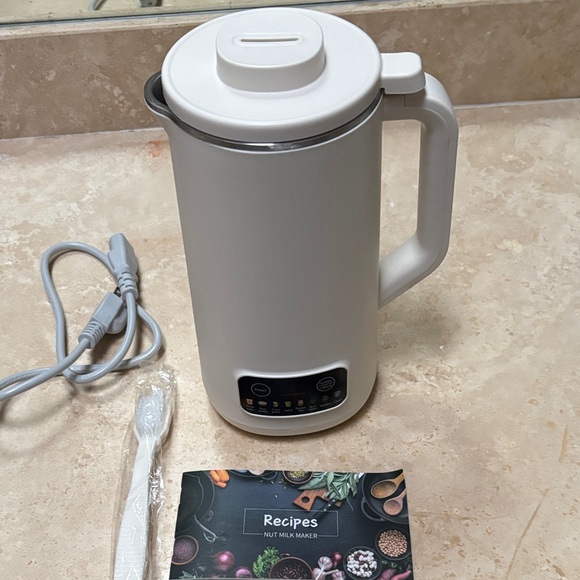 Other - Electric Soy /Nut Milk Maker -NWOT